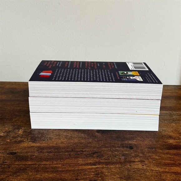 Crazy Rich Asians Trilogy Box Set by Kevin Kwan - 3 Paperback Books- NEW - Picture 6 of 7